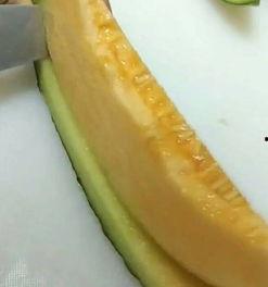 教小孩吃瓜吃干净,吃瓜也要吃得干干净净